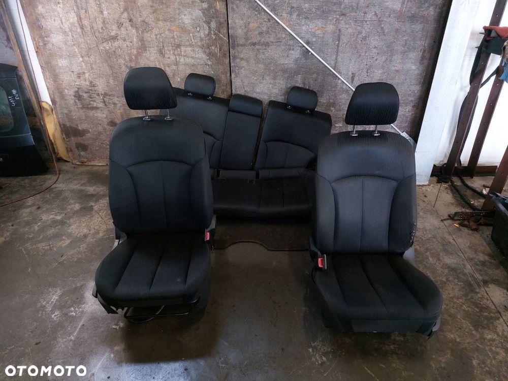 FOTELE LEWY PRAWY KANAPA TYŁ  SUBARU LEGACY V - 1