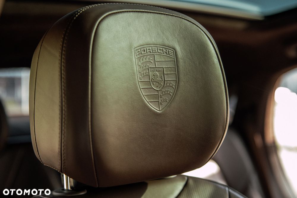 Porsche Cayenne GTS - 29