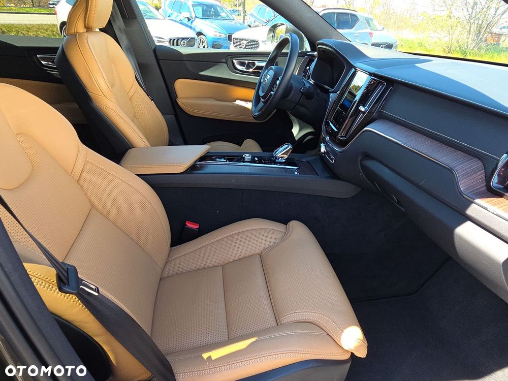 Volvo XC 60 - 11