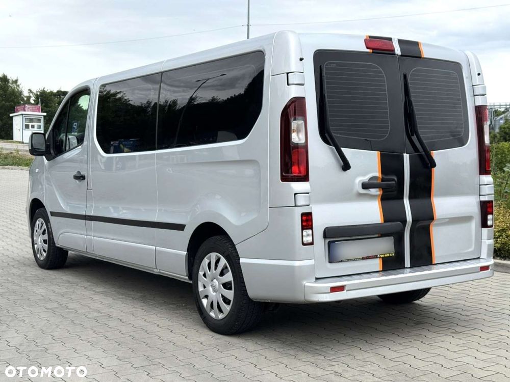 Opel Vivaro - 2