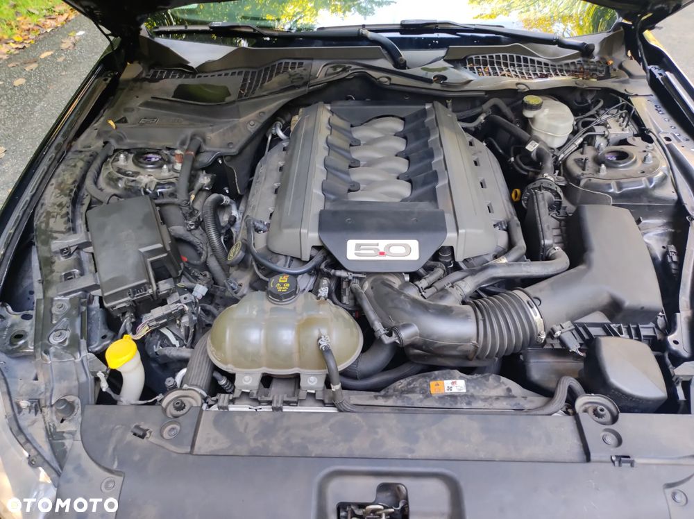 Ford Mustang 5.0 V8 GT - 11