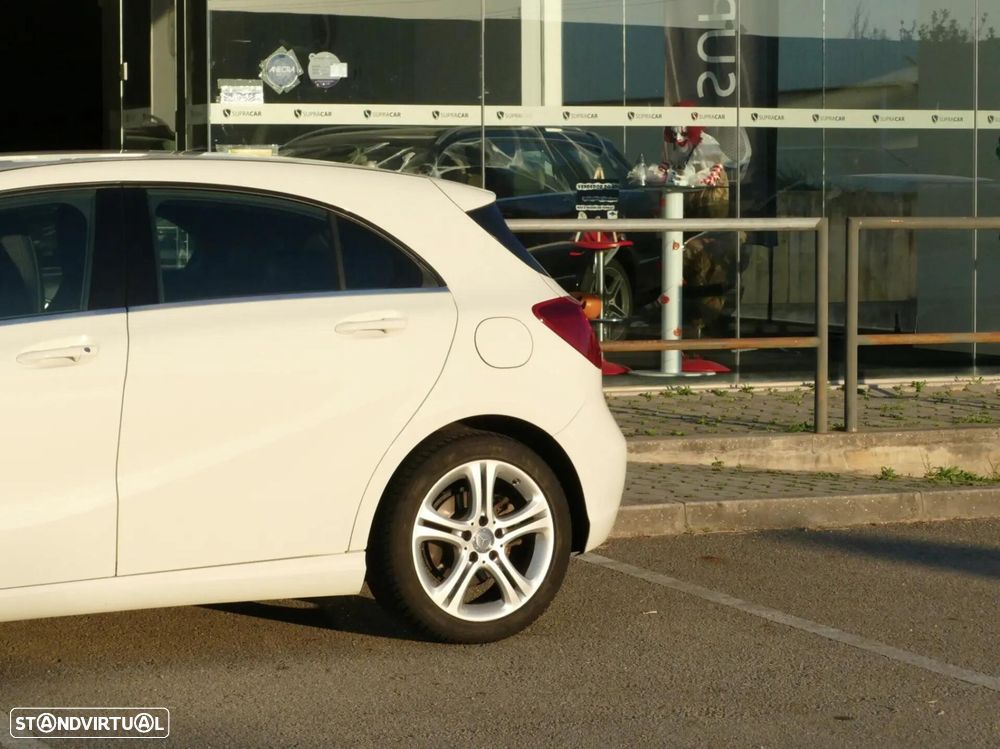 Mercedes-Benz A 180 CDI BlueEFFICIENCY Edition - 16
