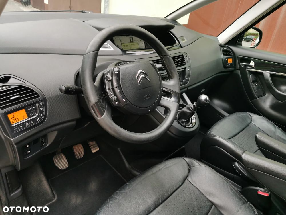 Citroën C4 Picasso 1.6 HDi FAP Exclusive - 9