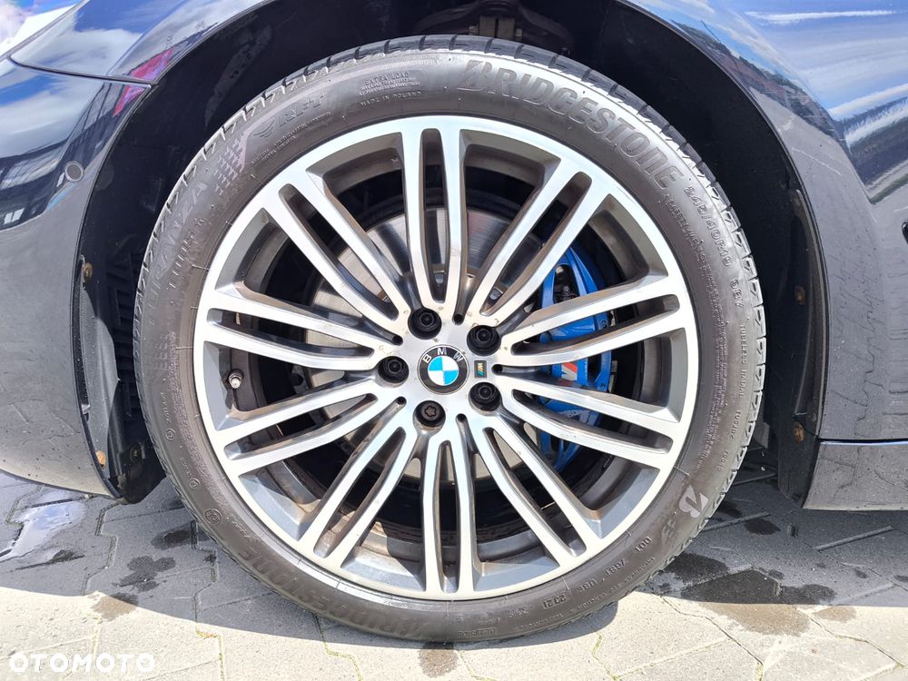 BMW Seria 5 530d xDrive M Sport sport - 11