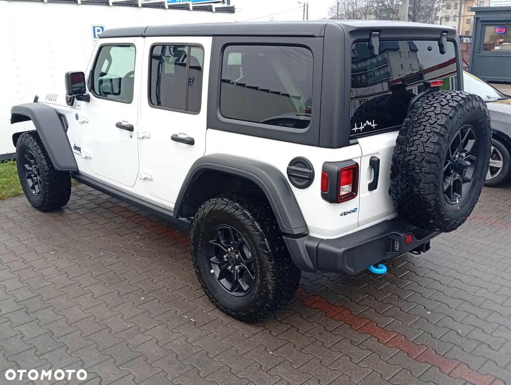 Jeep Wrangler - 6