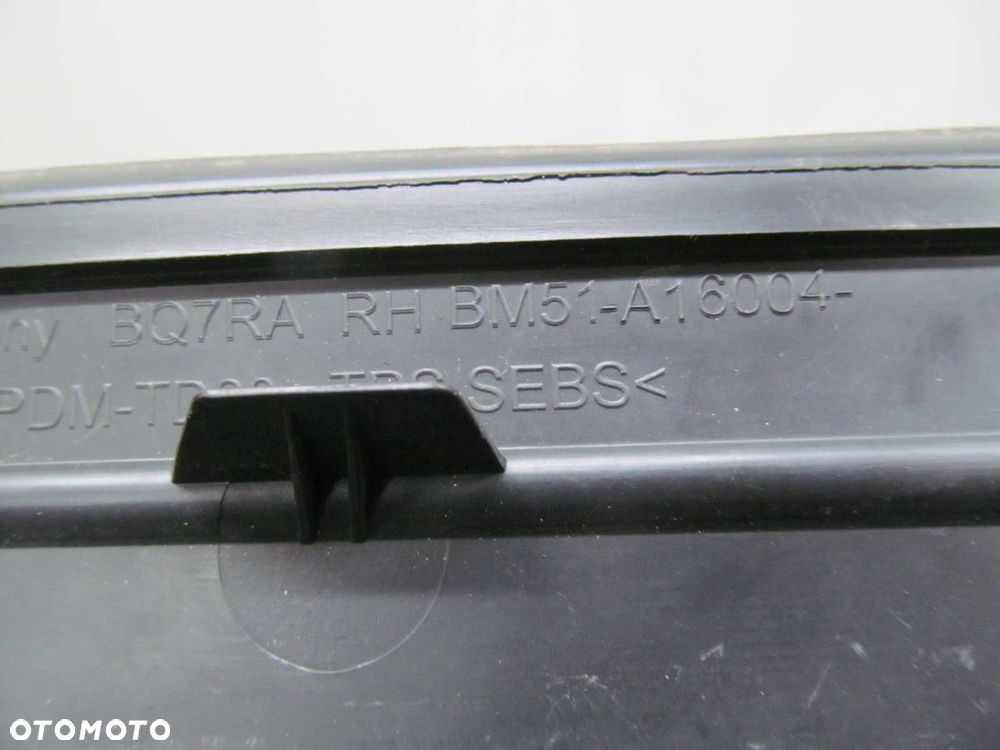 FORD FOCUS MK3 TROJKAT OSLONA BLOTNIKA PRAWA BM51-A16004 10-14 - 5