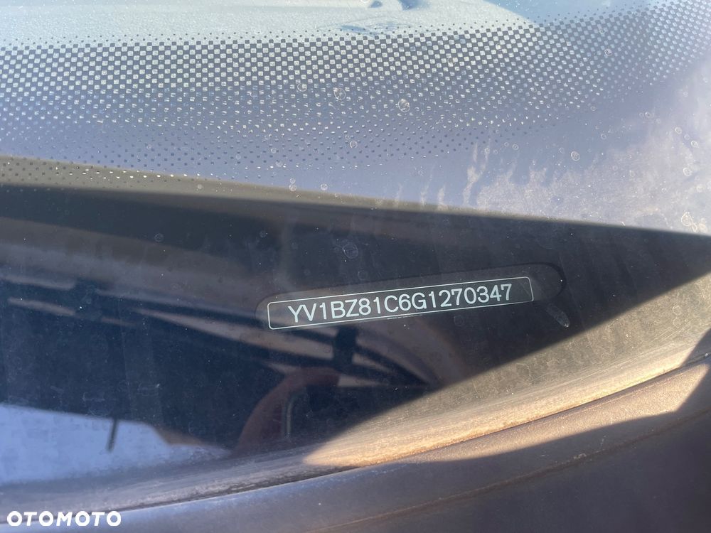Volvo XC 70 D4 AWD Dynamic Momentum EU6 - 32