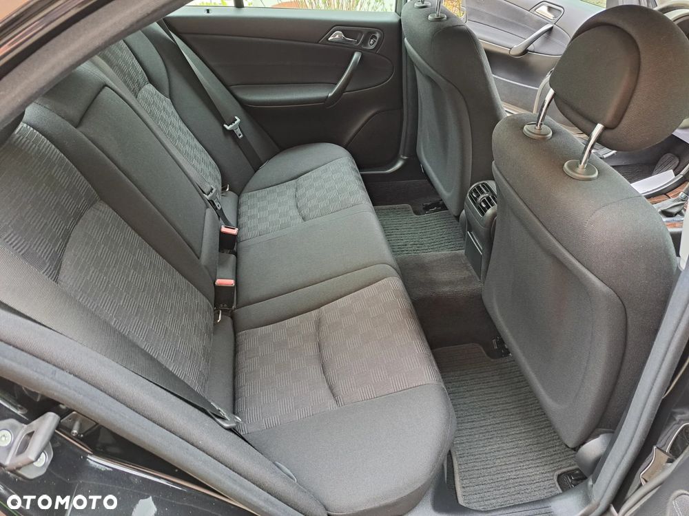 Mercedes-Benz Klasa C - 14