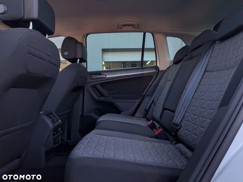 Volkswagen Tiguan 1.5 TSI EVO Life DSG - 11