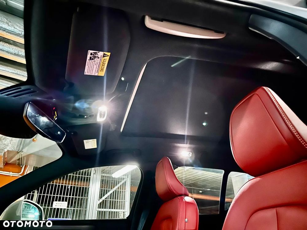 Volvo XC 40 T5 AWD Momentum - 10