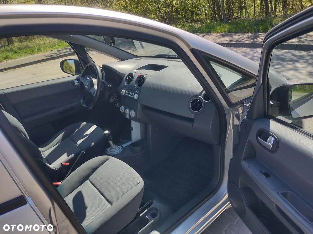 Mitsubishi Colt 1.3 Instyle - 8