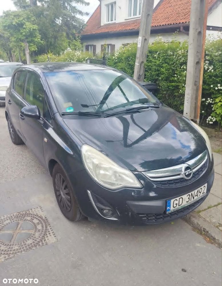 Opel Corsa 1.2 16V Essentia - 2