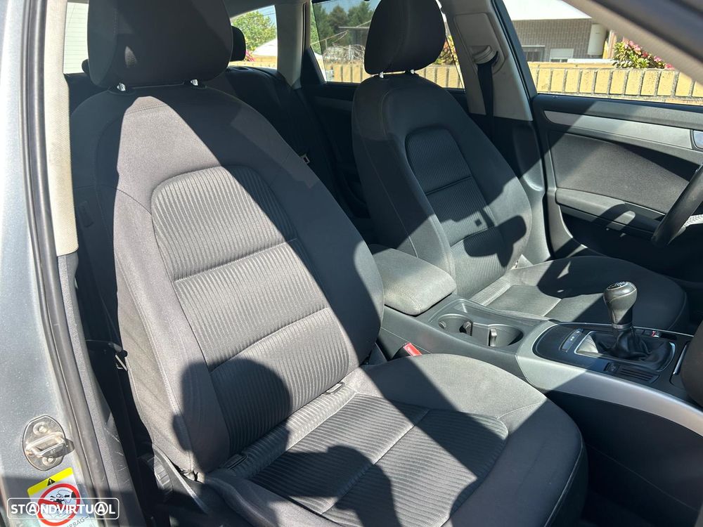Audi A4 Avant 2.0 TDI e DPF Attraction - 28