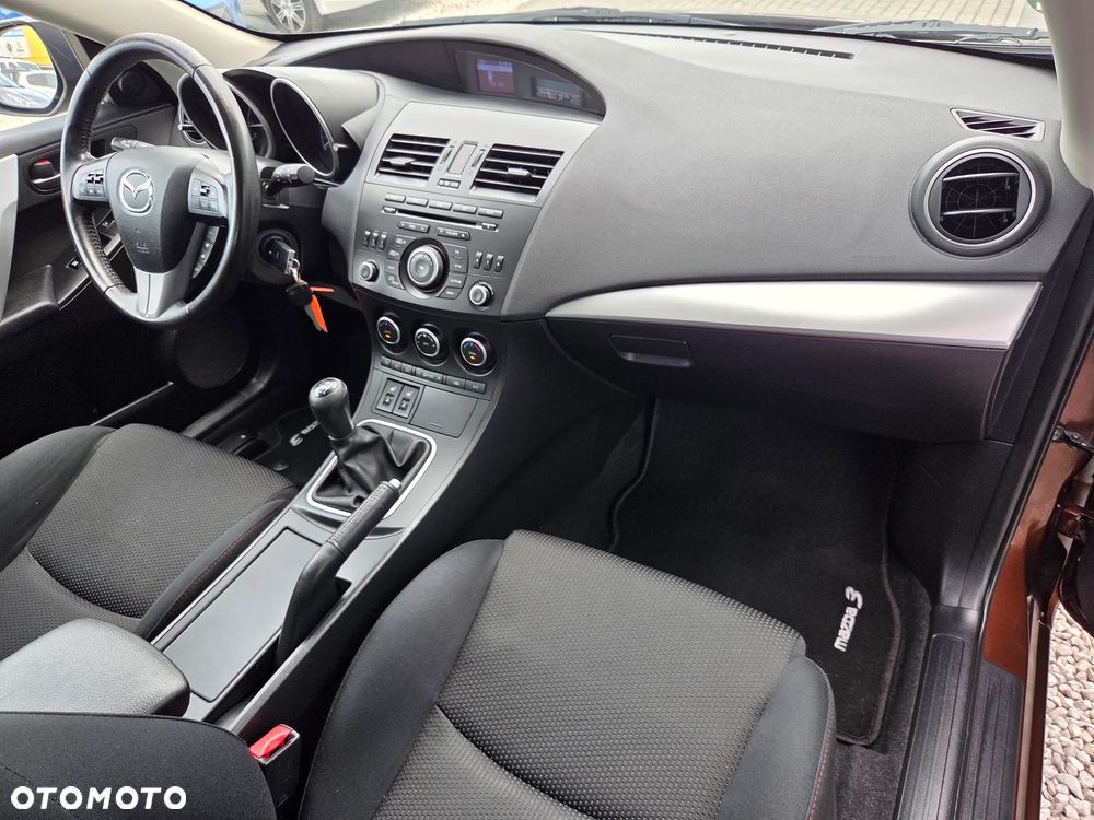 Mazda 3 2.0 Sport Active - 13