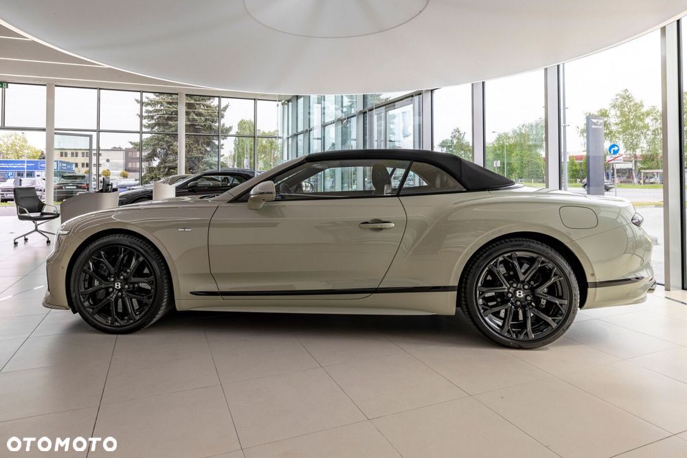 Bentley Continental GT - 6