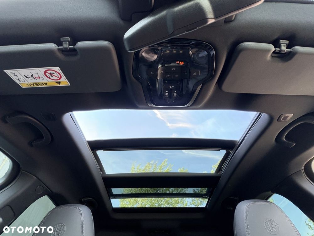 Alfa Romeo Stelvio 2.9 V6 Bi-Turbo Quadrifoglio Q4 - 23