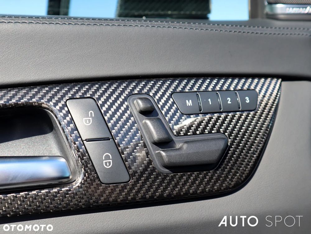 Mercedes-Benz CLS 63 AMG - 19