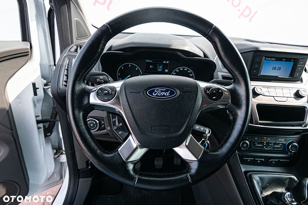 Ford Transit Connect - 17