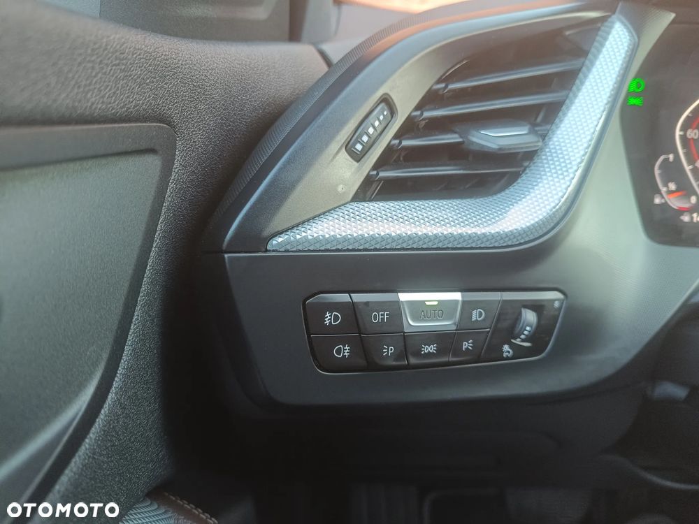 BMW Seria 1 118i M Sport - 30