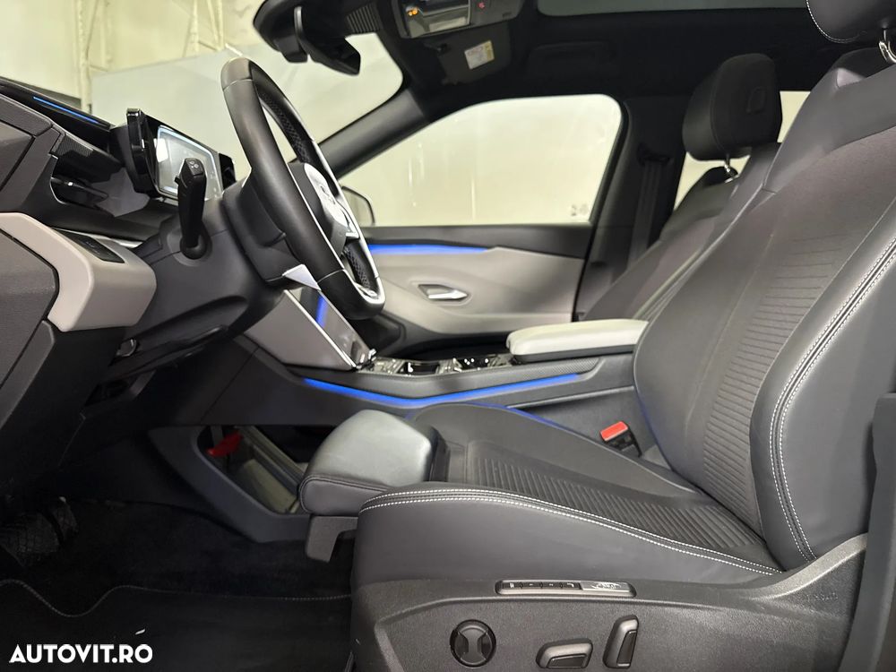 Ford Explorer - 24
