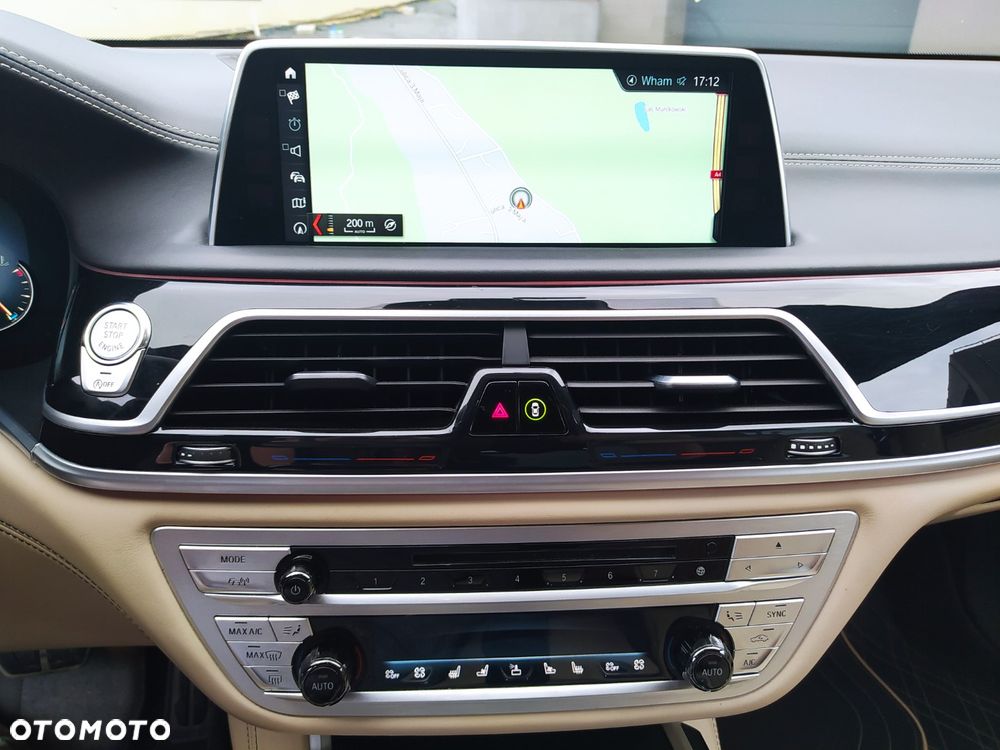 BMW Seria 7 M760Li xDrive - 14
