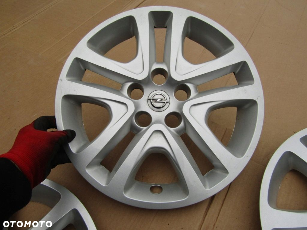 1x Kołpak Strukturalny 16 Opel Astra J IV  benzyna  K V Mokka 5x105 - 14