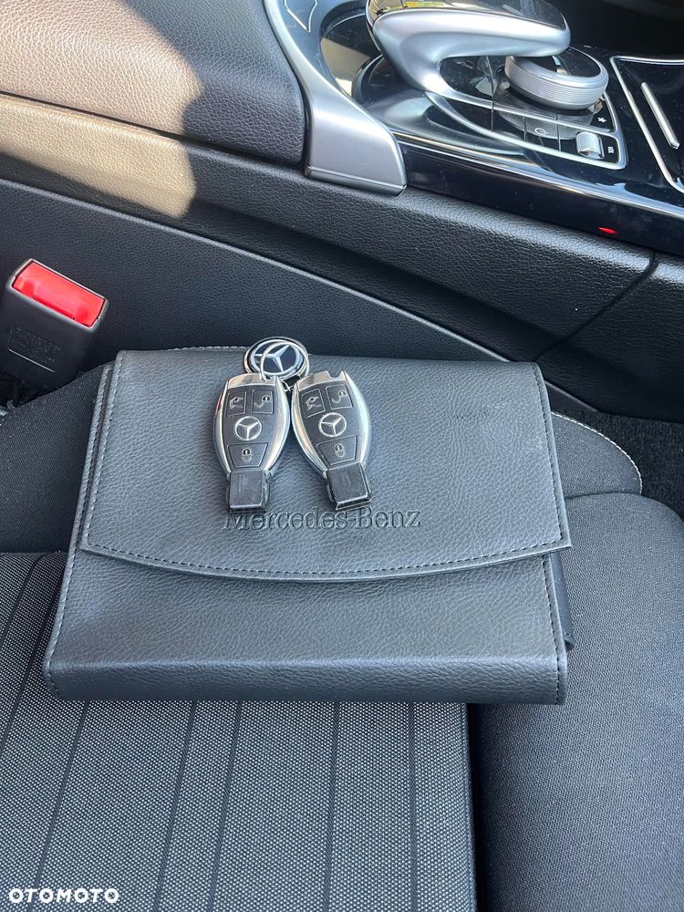 Mercedes-Benz Klasa C 220 d 4Matic 9G-TRONIC - 14