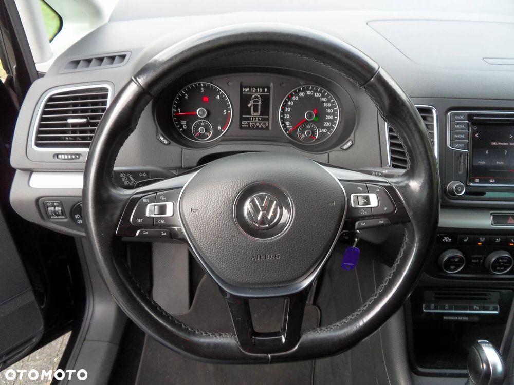 Volkswagen Sharan 2.0 TDI DSG Comfortline United - 17