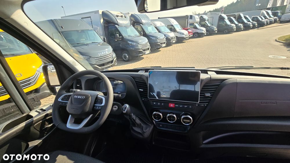 Iveco DOSTEPNY OD RĘKI !!! - 16