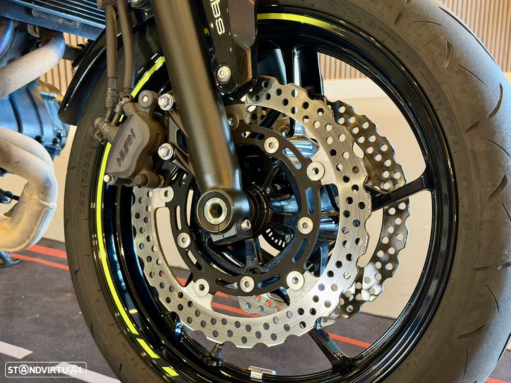 Kawasaki Z 650 - 33
