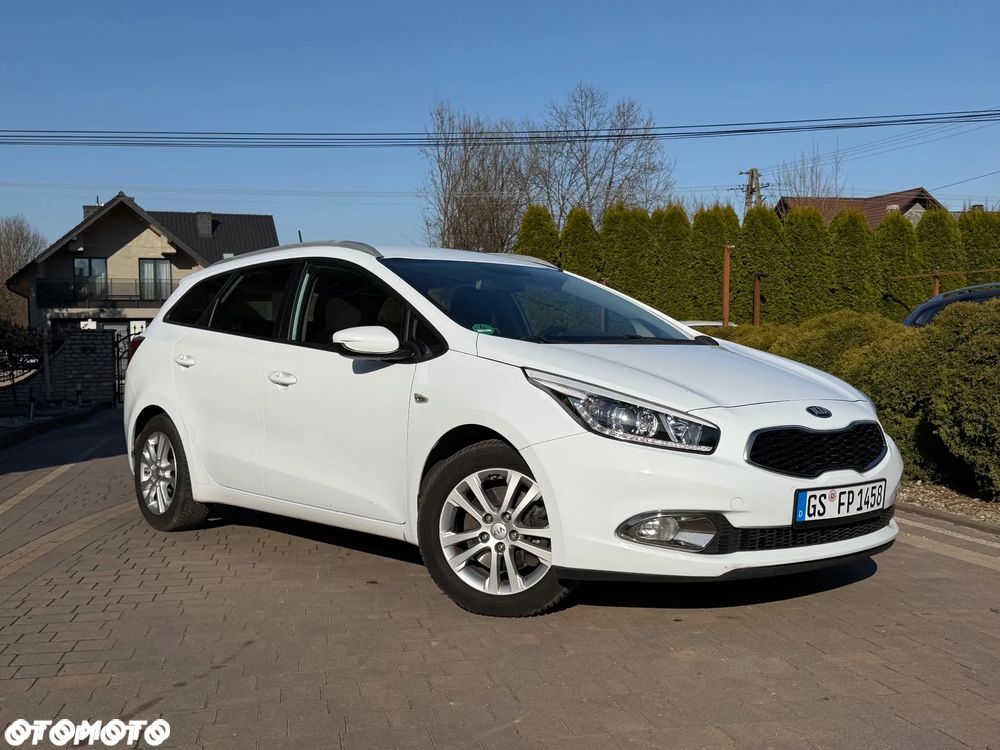Kia Ceed 1.6 GDI Spirit - 22
