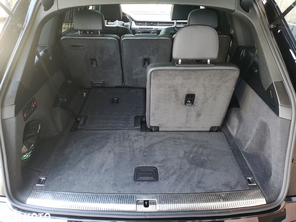 Audi Q7 3.0 TFSI Quattro Tiptronic - 32