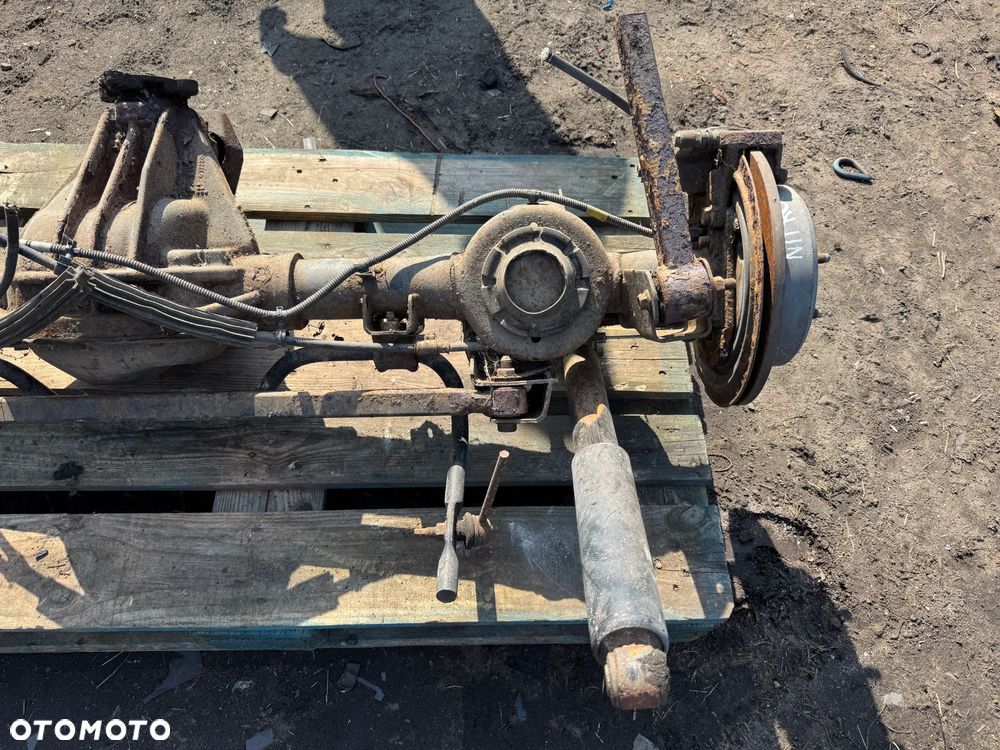 TYLNY MOST DODGE NITRO 2.8 CRD - 2