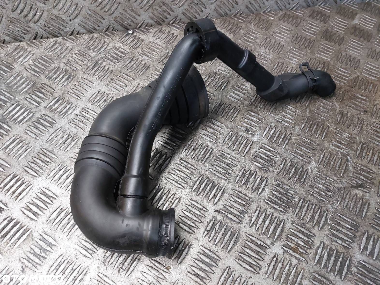 RURA DOLOT POWIETRZA PASSAT B5 1.9 TDI 8D0129615A 028103493AF - 1