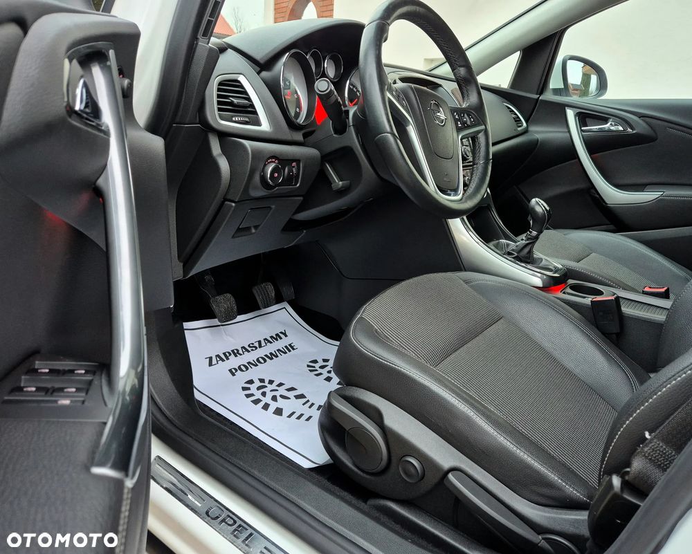 Opel Astra 2.0 CDTI DPF Innovation - 9