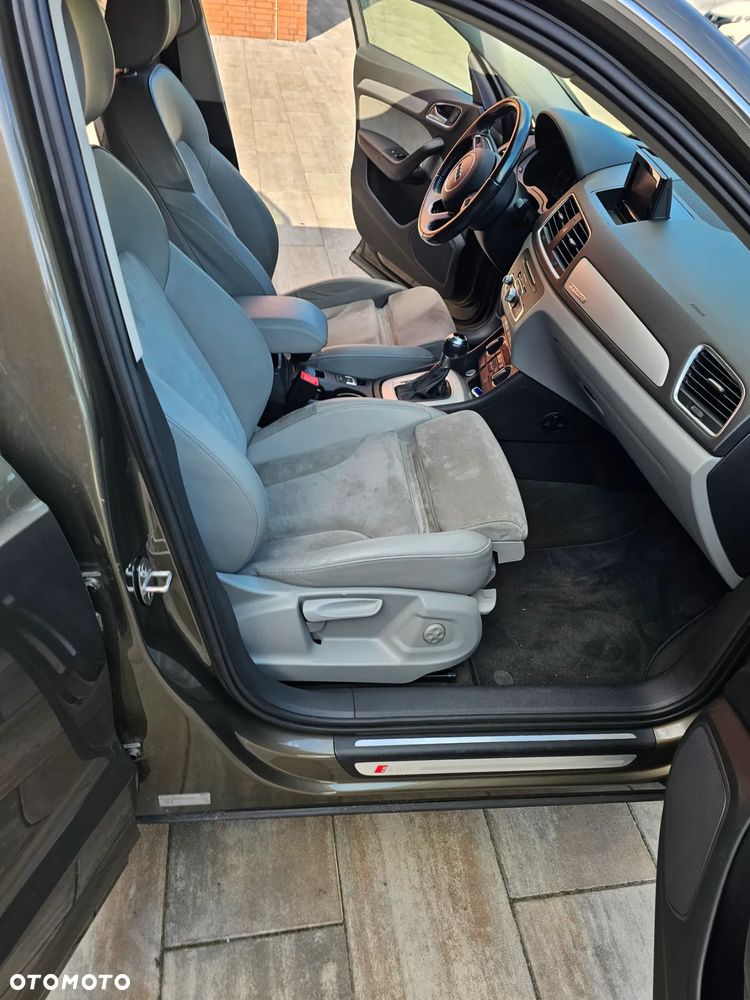 Audi Q3 2.0 TDI Quattro Design S tronic - 22