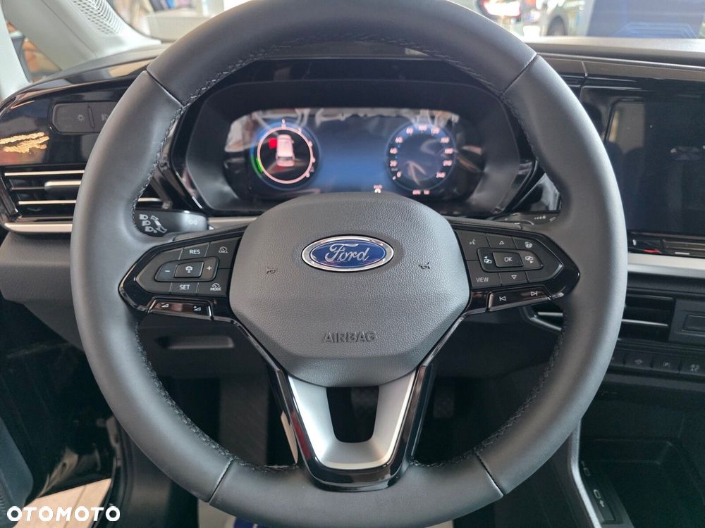 Ford Tourneo Connect - 15