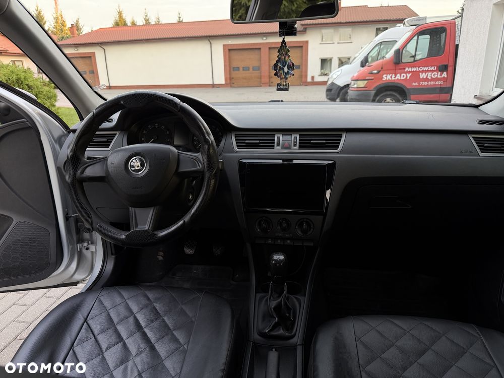 Skoda RAPID - 7