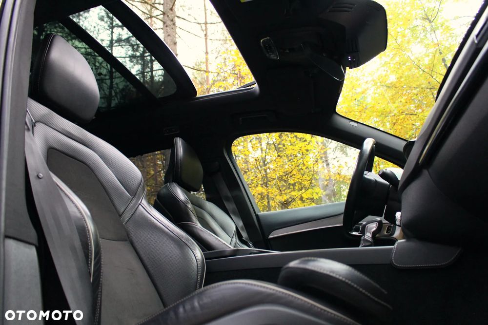 Volvo XC 90 D5 AWD R-Design 7os - 19