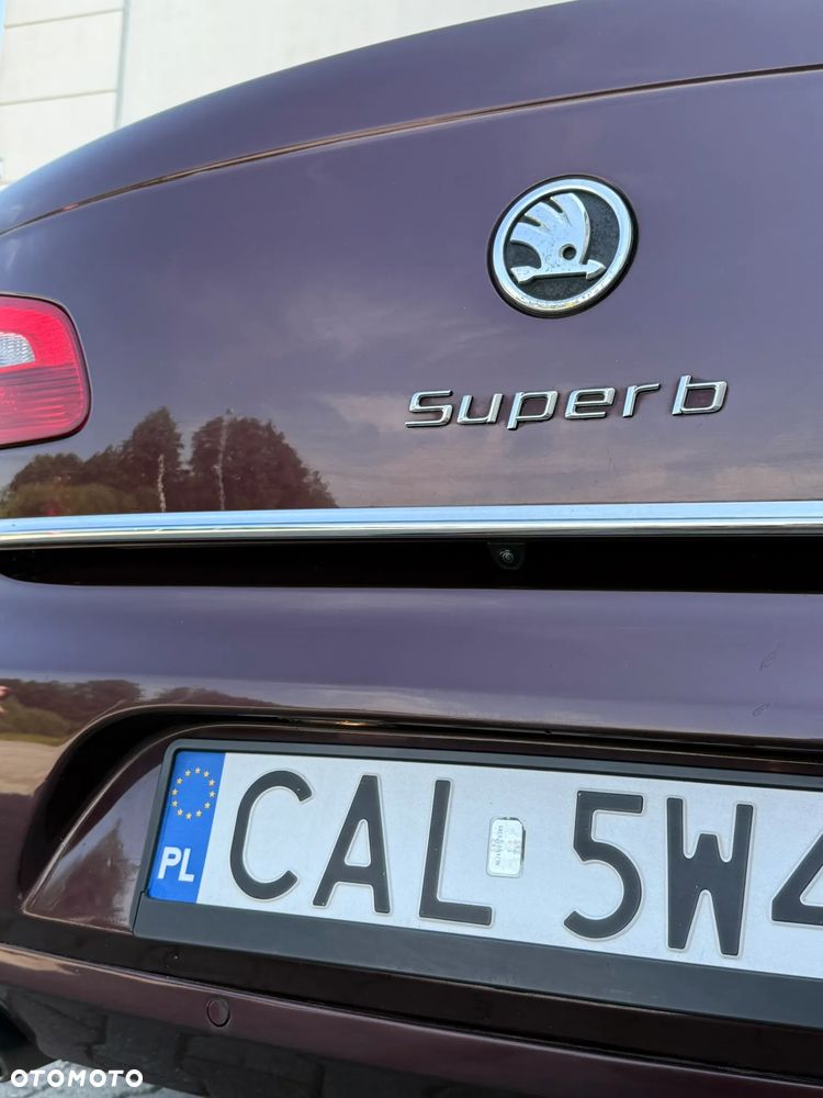 Skoda Superb - 17
