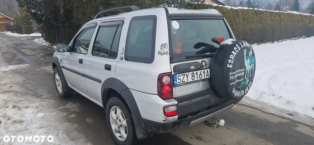 Land Rover Freelander 2.0 D - 3