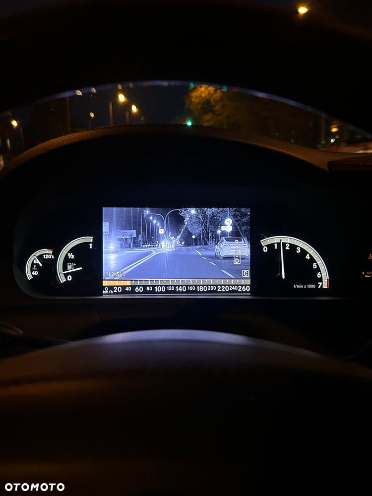 Mercedes-Benz CL 500 7G-TRONIC - 19