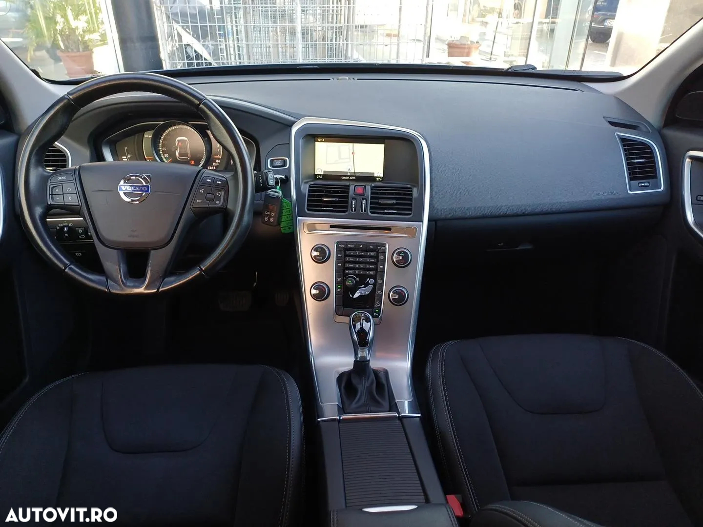 Volvo XC 60 D4 AWD Geartronic Kinetic - 16