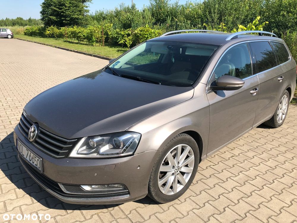Volkswagen Passat 2.0 TDI DSG BlueMotion Technology Comfortline - 1