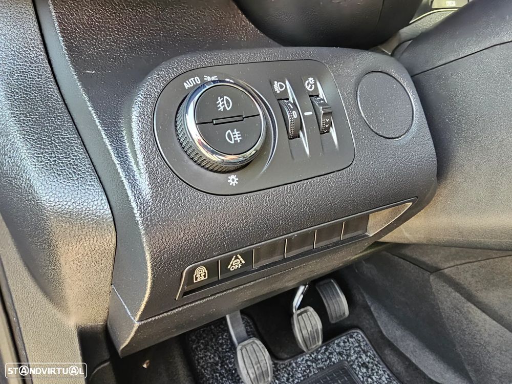 Opel Combo 1.5 D S&S Selection - 17