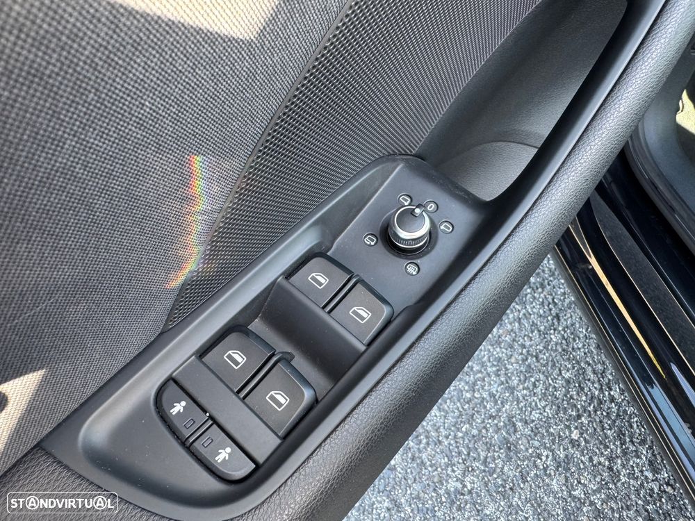 Audi A3 Sportback 2.0 TDI Attraction S tronic - 13