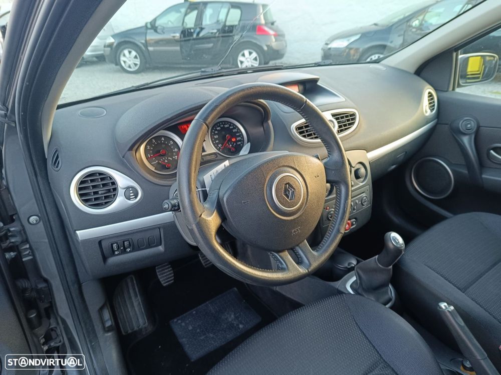 Renault Clio 1.2 16V Dynamique S - 6