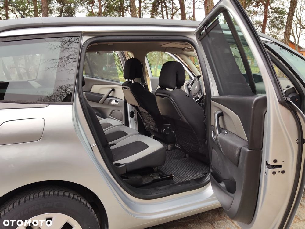 Citroën C4 Grand Picasso 1.6 e-HDi Exclusive - 19