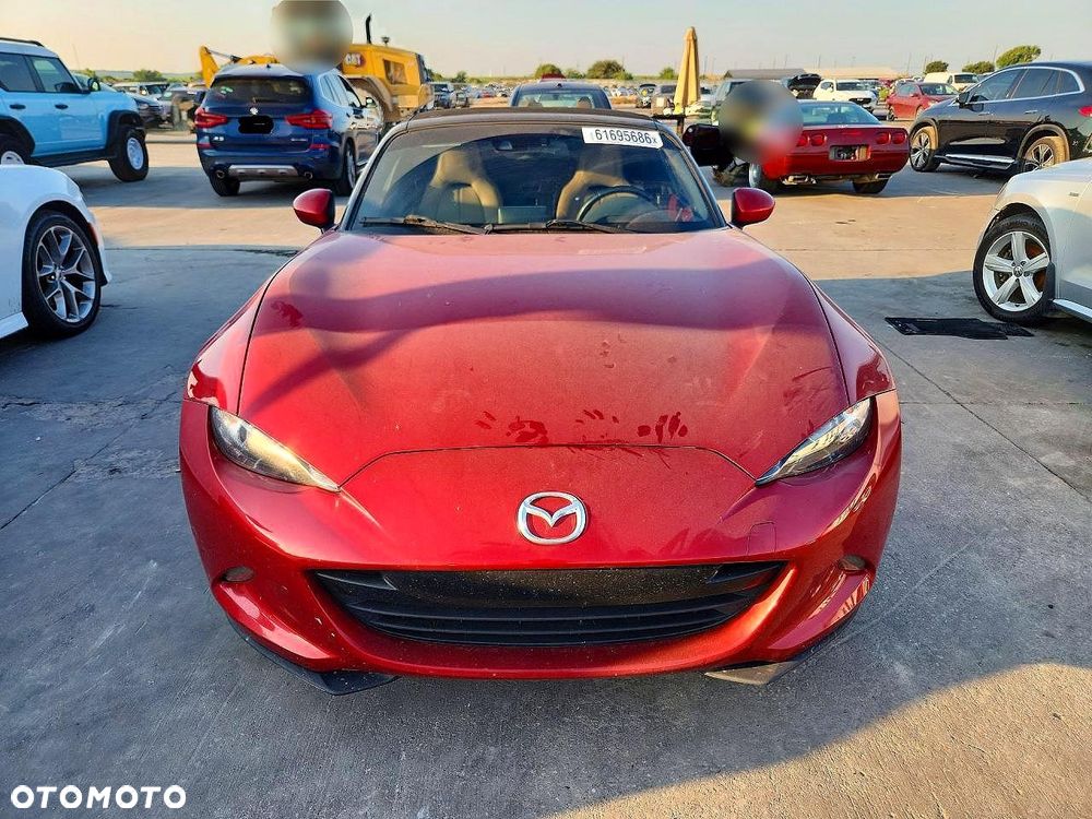 Mazda MX-5 SKYACTIV-G 184 Signature - 2