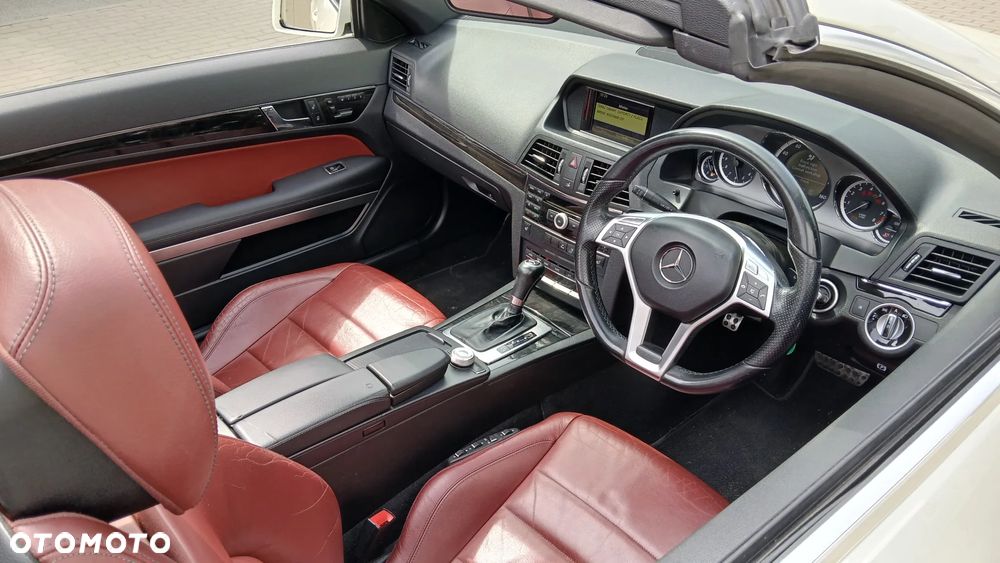 Mercedes-Benz Klasa E 250 CGI BlueEffICIENCY - 21